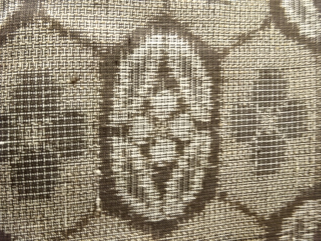 JAPANESE KIMONO / ANTIQUE KIMONO / SILK / DORO OSHIMA TSUMUGI / WOVEN KIKKO & FLOWERS